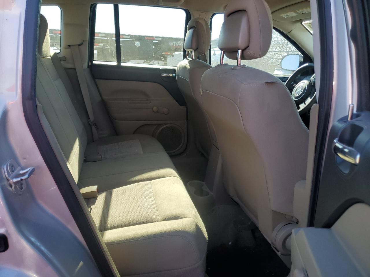 2014 Jeep Compass VIN 1C4NJCBA2ED536118 Copart auction photo, side / front end damage thumbnail 11