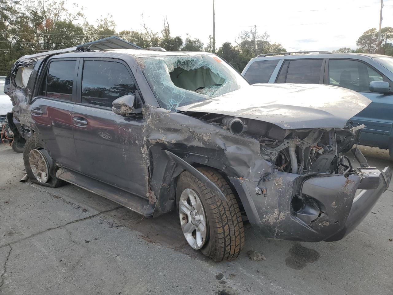 2018 Toyota 4Runner VIN JTEZU5JR2J5181141 Copart auction photo, all over damage thumbnail 4