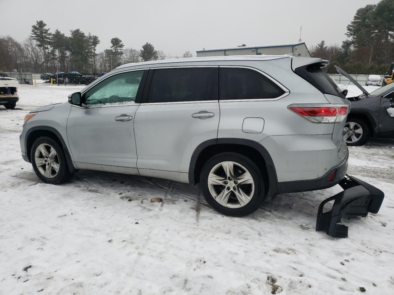 2014 Toyota Highlander VIN 5TDDKRFH7ES006492 Copart auction photo, side / rear end damage thumbnail 2