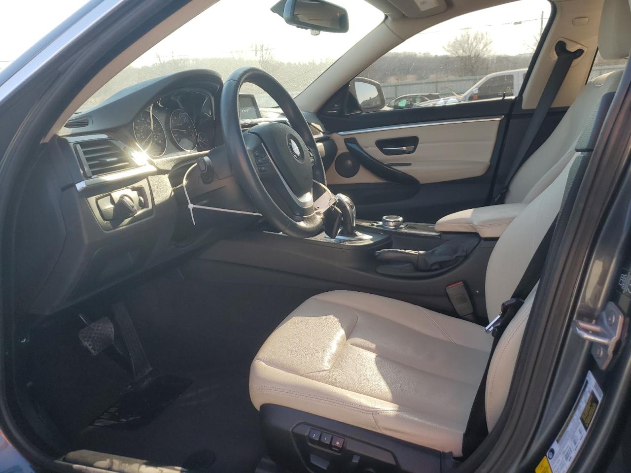 2015 BMW 4er VIN WBA4A9C52FD416219 Copart auction photo, rear end damage thumbnail 8