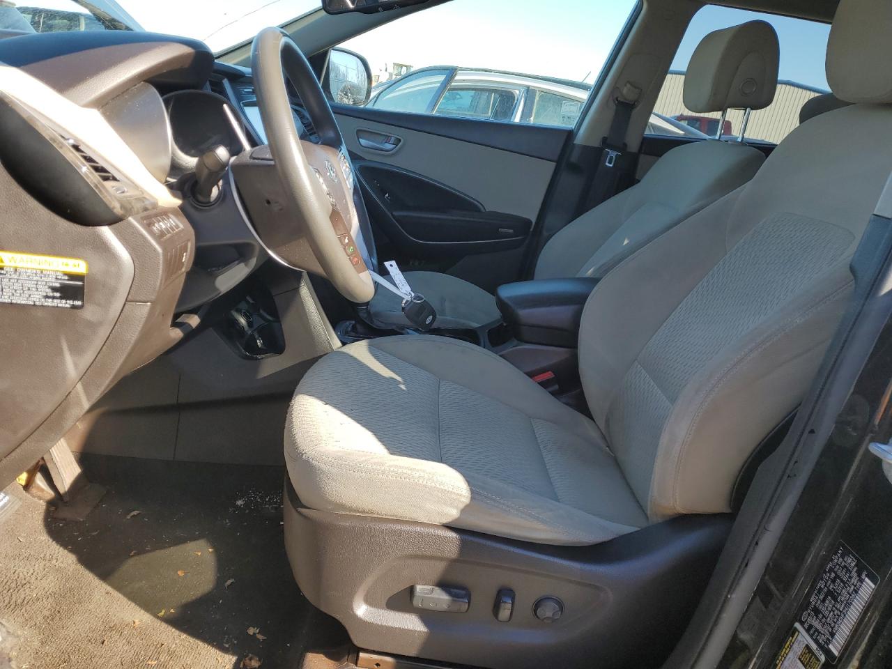2017 Hyundai Santa Fe VIN KM8SMDHF3HU170382 Copart auction photo, normal wear / minor dent/scratches damage thumbnail 7