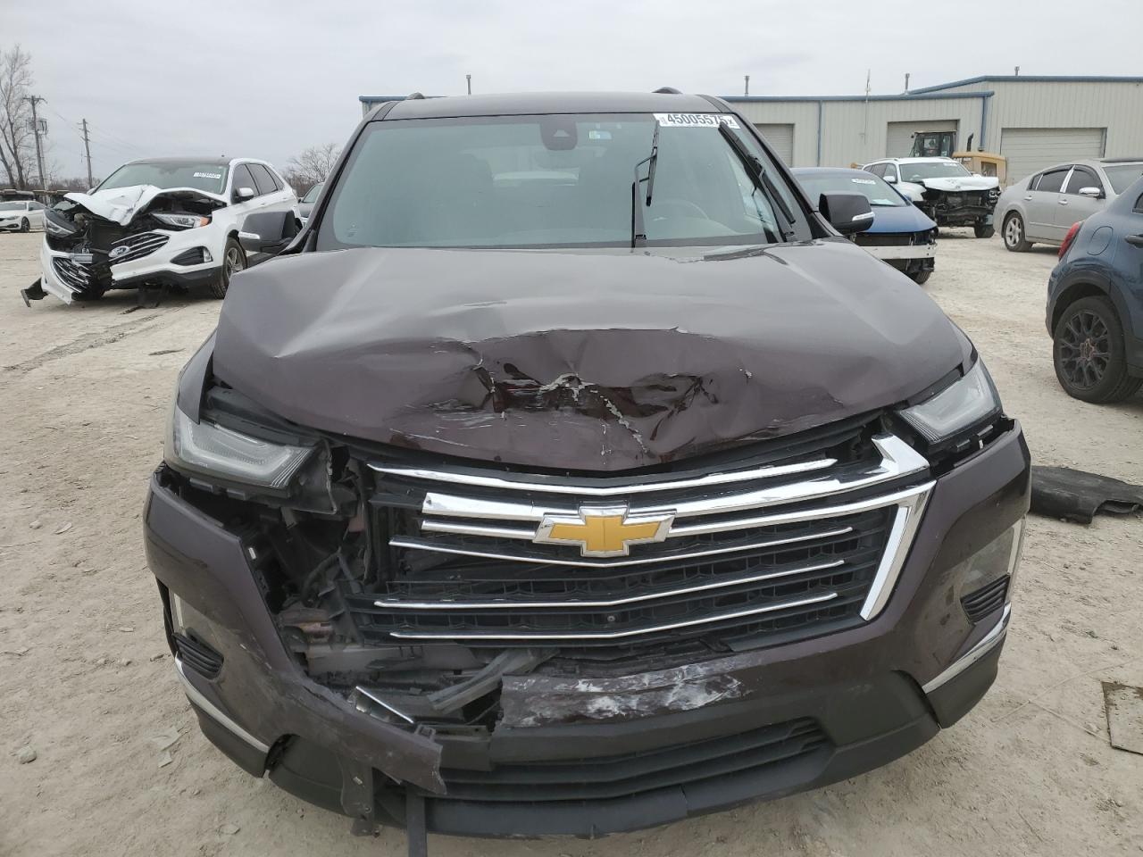 2022 Chevrolet Traverse VIN 1GNERHKW5NJ174425 Copart auction photo, front end damage thumbnail 5