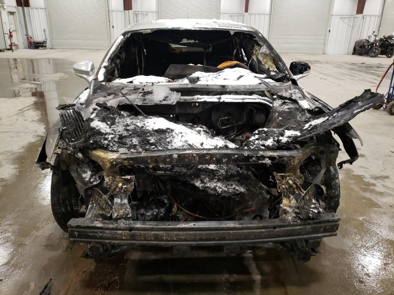 2013 Ford Fusion VIN 3FA6P0HR1DR288552 Copart auction photo, burn - engine / all over damage thumbnail 5