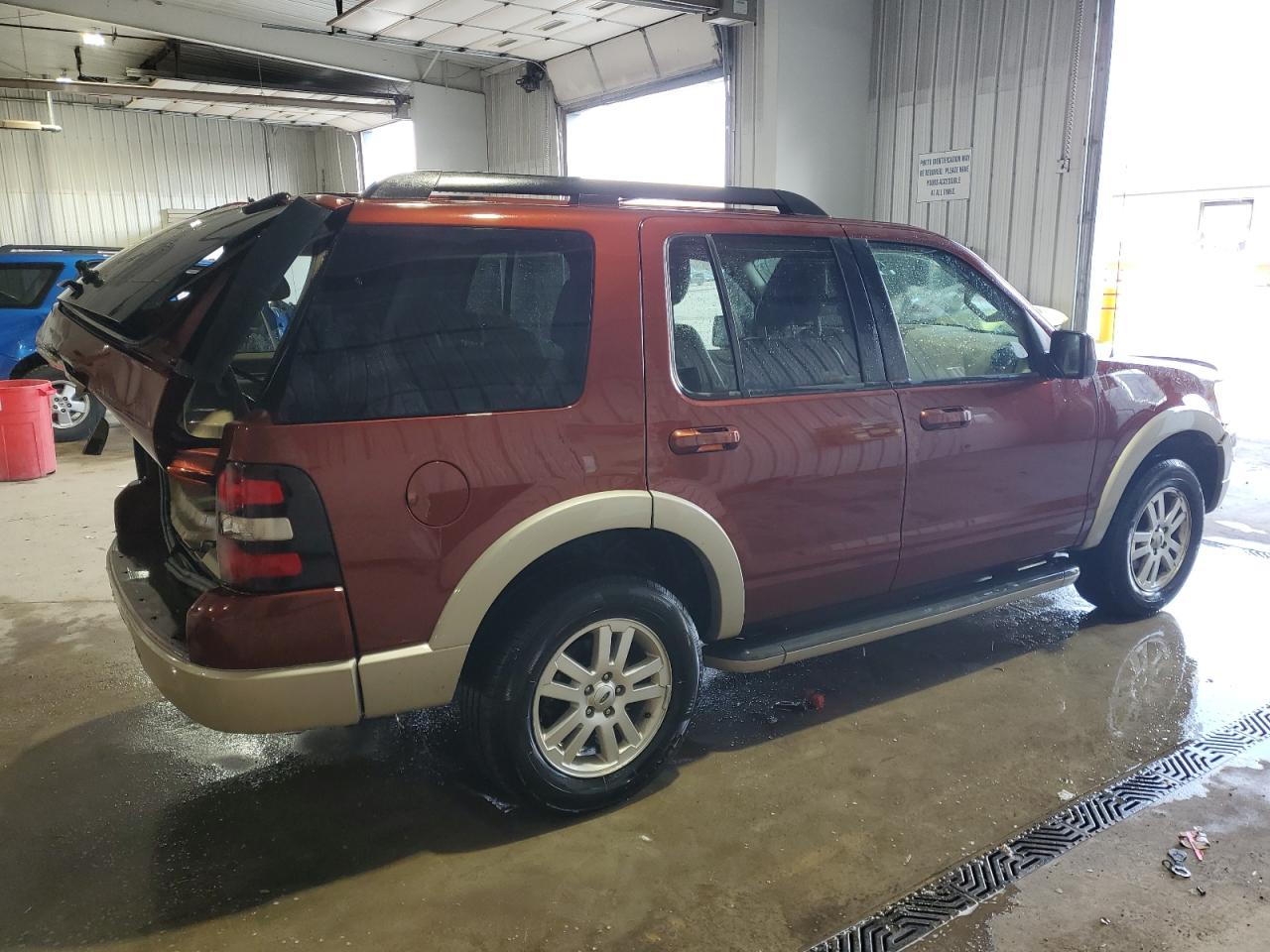 2010 Ford Explorer VIN 1FMEU7EE8AUA52828 Copart auction photo, rear end damage thumbnail 3
