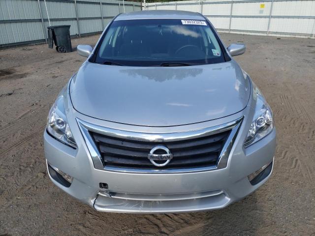 2015 Nissan Altima VIN 1N4AL3AP8FN870363 Copart auction photo, front end damage thumbnail 5