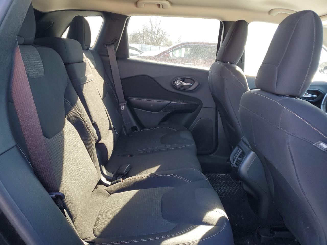 2016 Jeep Grand Cherokee VIN 1C4PJMCS4GW119418 Copart auction photo, front end damage thumbnail 10