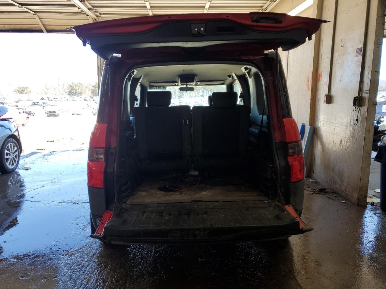 2005 Honda Element VIN 5J6YH28665L029535 Copart auction photo, front end / minor dent/scratches damage thumbnail 6