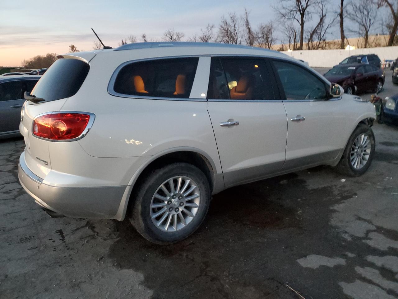 2012 Buick Enclave VIN 5GAKVCED7CJ324506 Copart auction photo, front end damage thumbnail 3