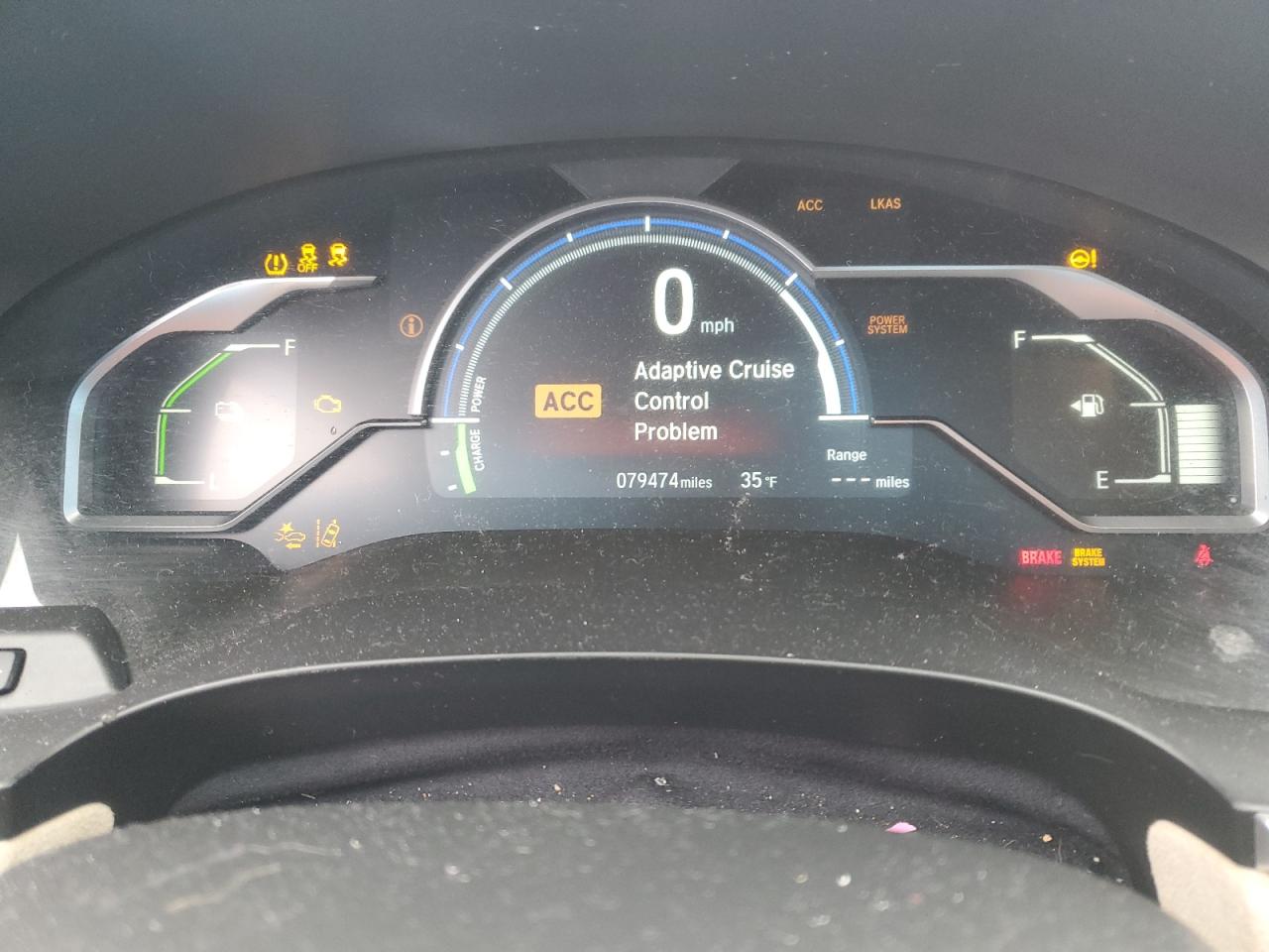 2018 Honda Clarity VIN JHMZC5F38JC013526 Copart auction photo, front end / minor dent/scratches damage thumbnail 9