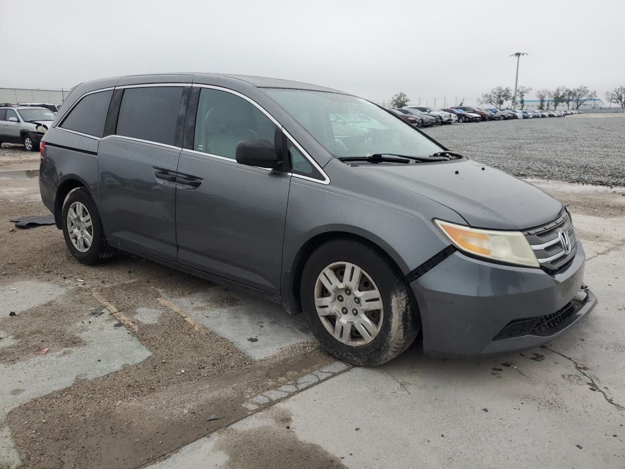2013 Honda Odyssey VIN 5FNRL5H25DB028790 Copart auction photo, front end damage thumbnail 4