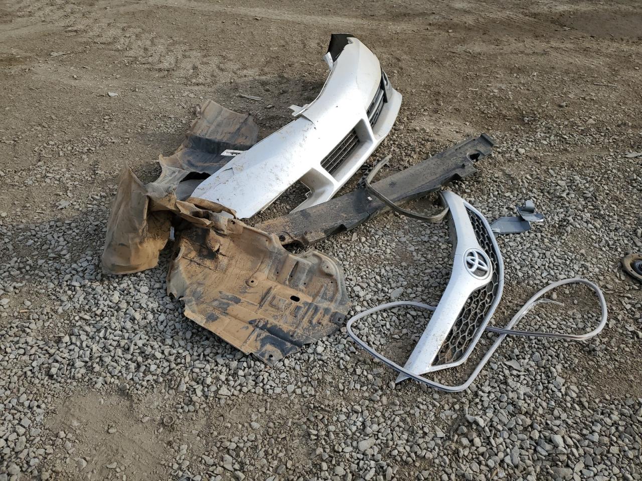 2012 Toyota Camry VIN 4T1BF1FK8CU059344 Copart auction photo, rollover damage thumbnail 14