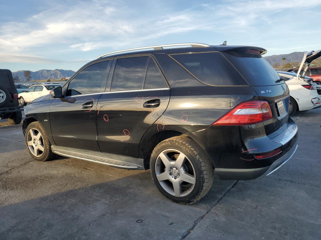 2012 Mercedes-Benz M-klasse VIN 4JGDA5HB1CA020835 Copart auction photo, front end damage thumbnail 2