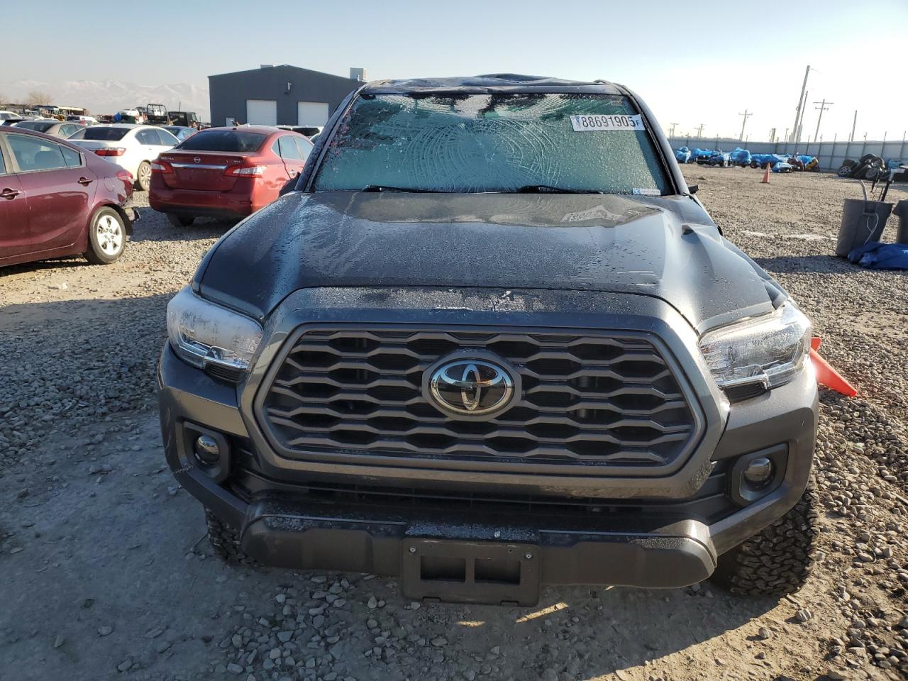 2022 Toyota Tacoma VIN 3TMCZ5AN7NM466197 Copart auction photo, all over damage thumbnail 5