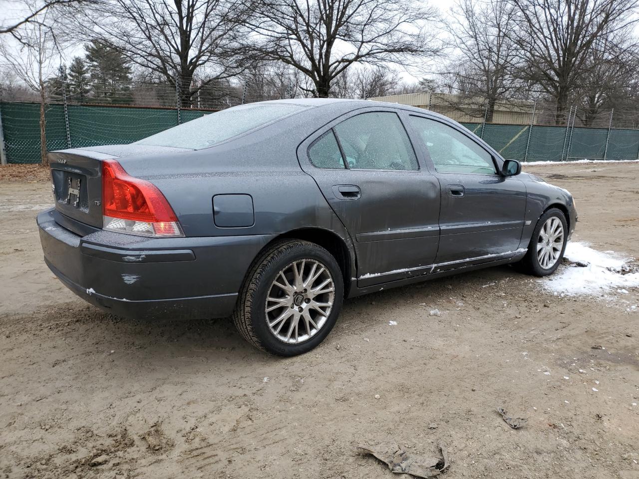 2006 Volvo S60 VIN YV1RS547362531500 Copart auction photo, undercarriage / rear end damage thumbnail 3