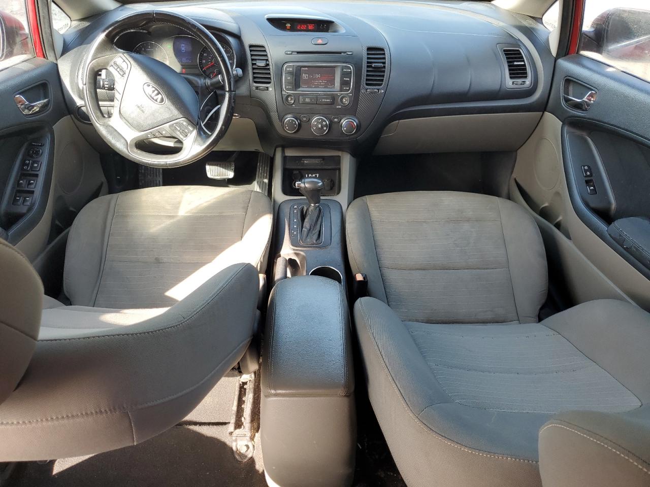 2014 KIA Forte VIN KNAFX4A82E5046776 Copart auction photo, rear end / minor dent/scratches damage thumbnail 8