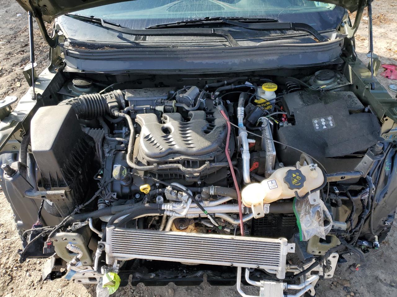 2021 Jeep Cherokee VIN 1C4PJMBX8MD176421 Copart auction photo, side / front end damage thumbnail 12