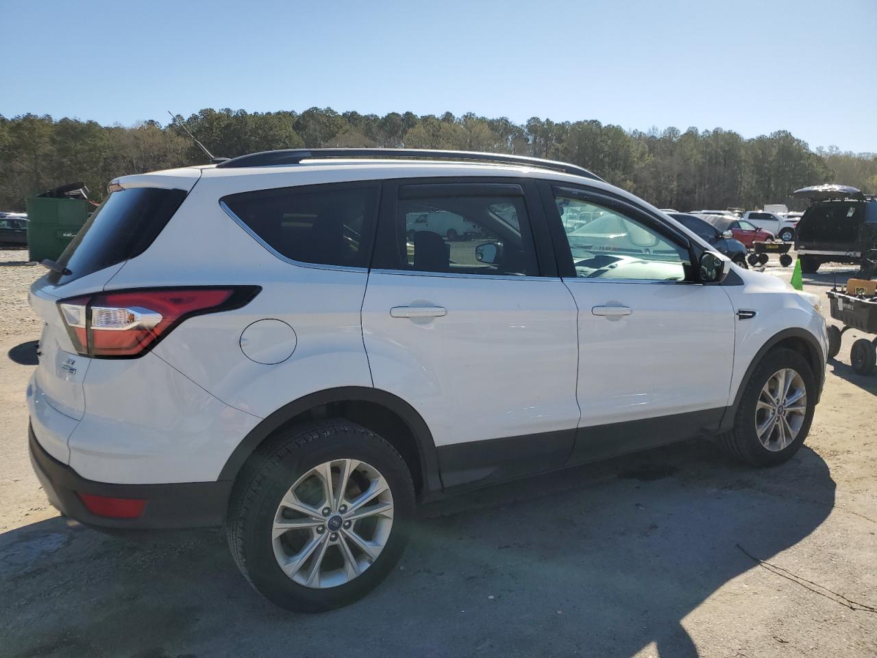 2018 Ford Escape VIN 1FMCU9GD2JUA33280 Copart auction photo, mechanical / minor dent/scratches damage thumbnail 3