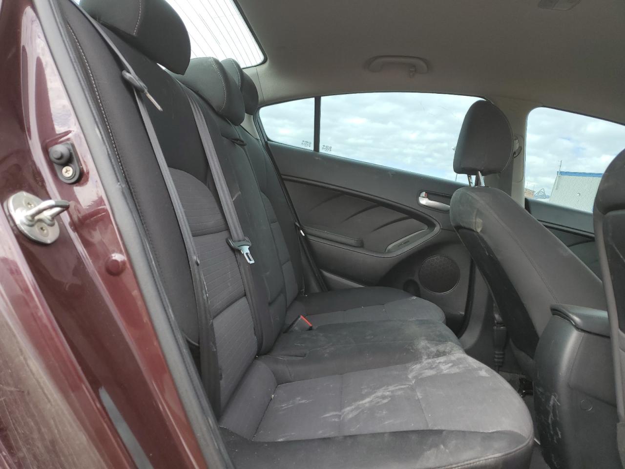 2018 KIA Forte VIN 3KPFL4A79JE208133 Copart auction photo, front end / side damage thumbnail 10