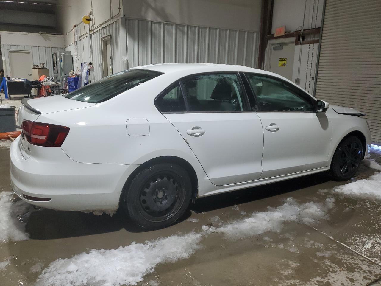 2017 Volkswagen Jetta VIN 3VW2B7AJ9HM402818 Copart auction photo, front end damage thumbnail 3