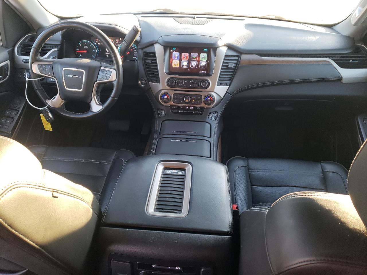 2019 GMC Yukon VIN 1GKS2HKJ5KR300384 Copart auction photo, side / rear end damage thumbnail 8