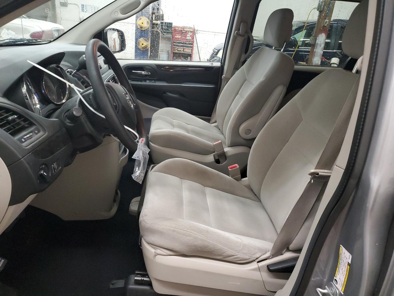 2014 Dodge Caravan VIN 2C4RDGBG5ER452635 Copart auction photo, front end damage thumbnail 7