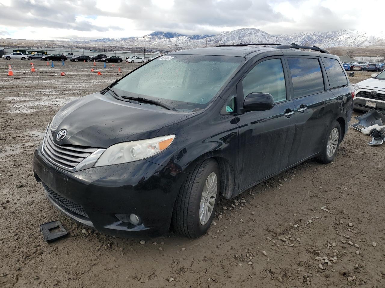 2015 Toyota Sienna VIN 5TDYK3DC5FS529548