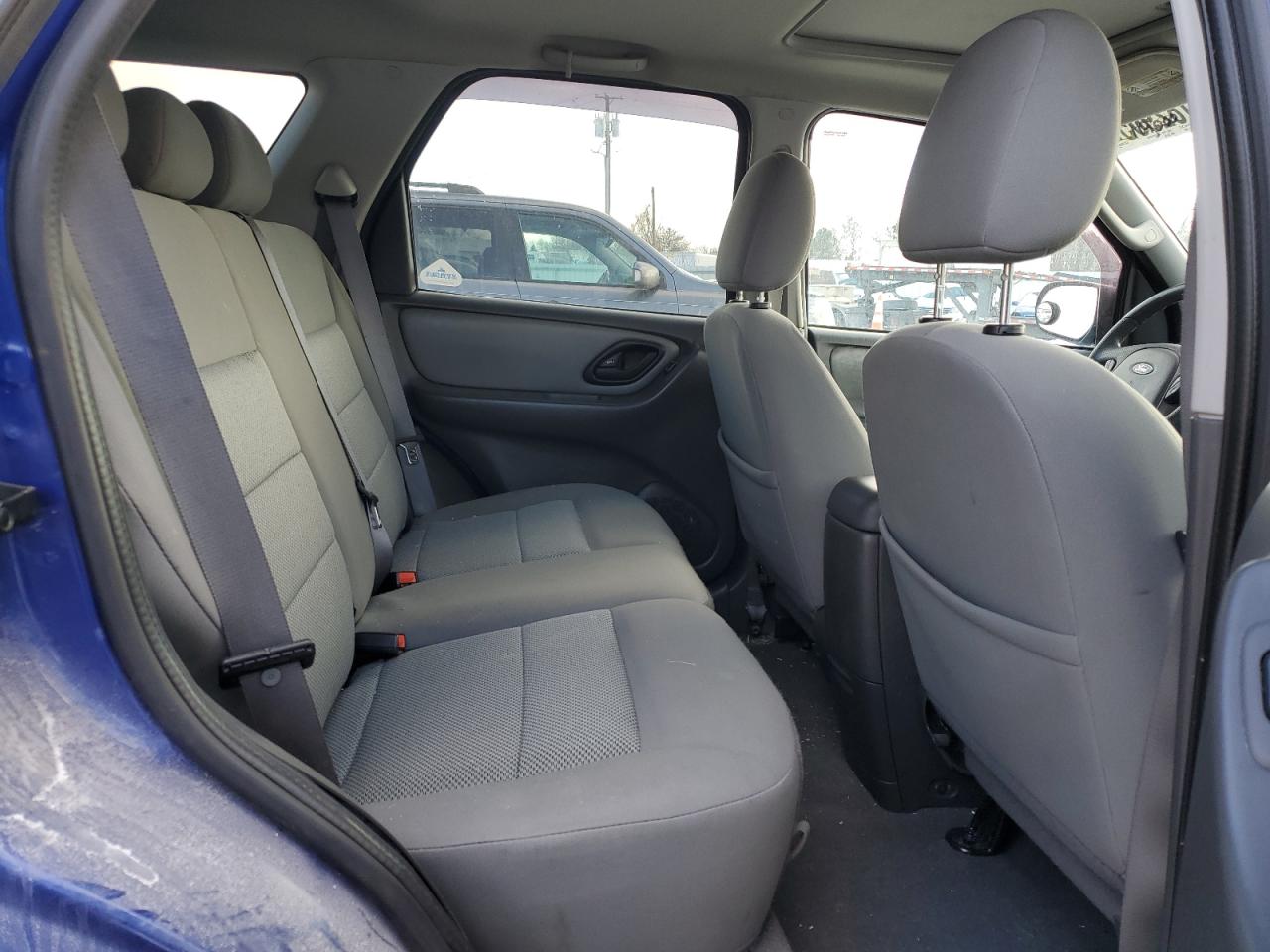 2005 Ford Escape VIN 1FMYU93125KB36895 Copart auction photo, front end damage thumbnail 12
