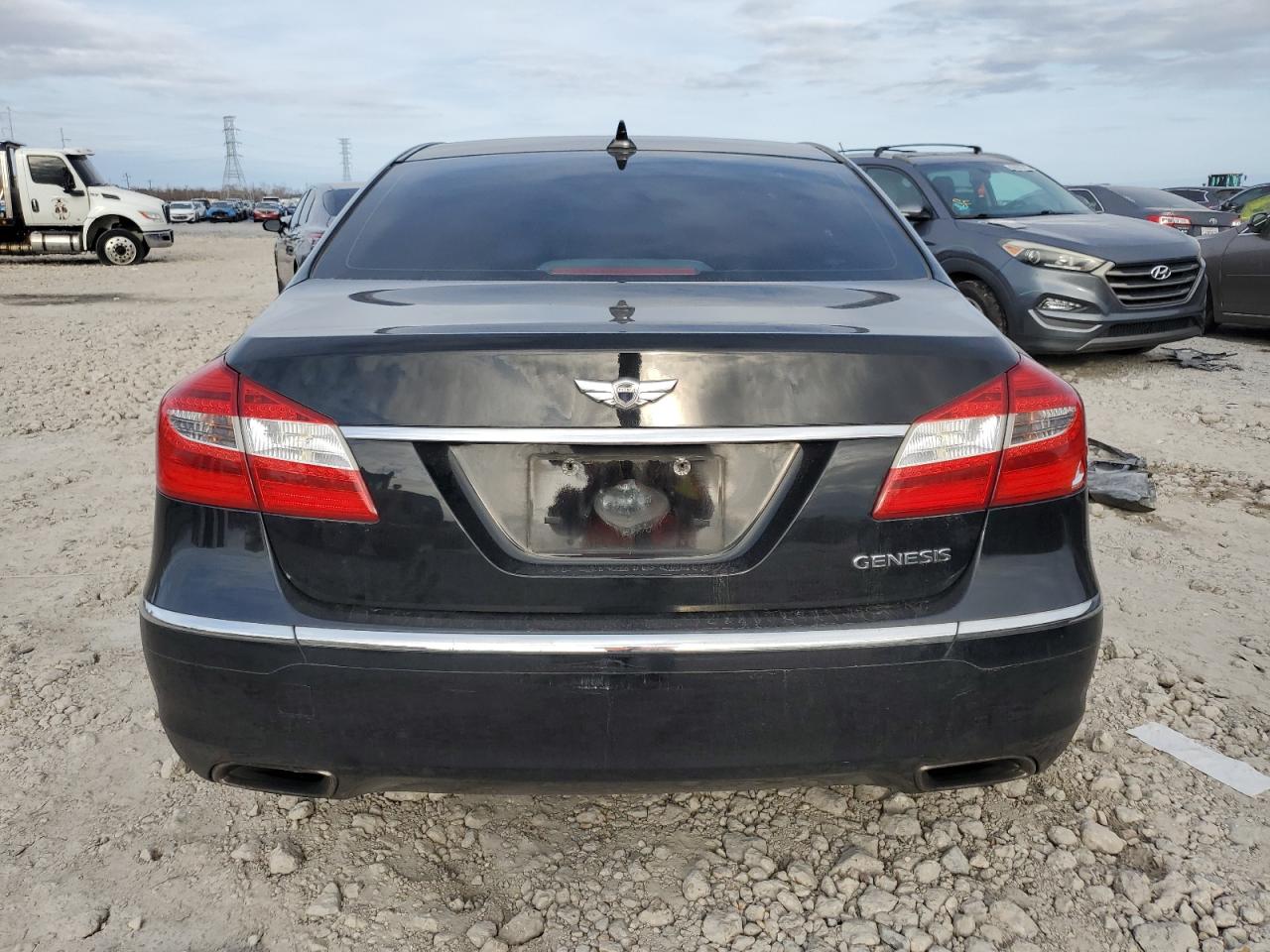 2013 Hyundai Genesis VIN KMHGC4DD1DU232322 Copart auction photo, all over damage thumbnail 6