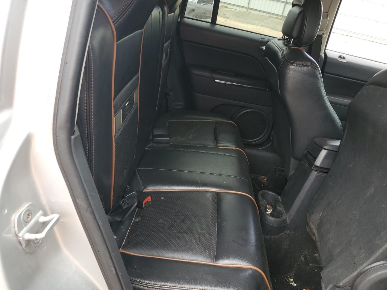 2011 Jeep Compass VIN 1J4NF5FB6BD182058 Copart auction photo, front end / minor dent/scratches damage thumbnail 11