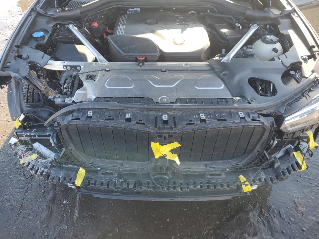 2024 BMW X4 VIN 5UX33DT0XR9V77035 Copart auction photo, front end / minor dent/scratches damage thumbnail 12
