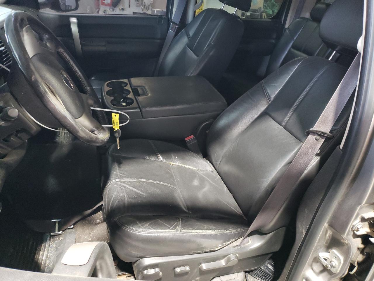 2008 GMC Sierra VIN 3GTEK13J88G260163 Copart auction photo, front end / side damage thumbnail 5