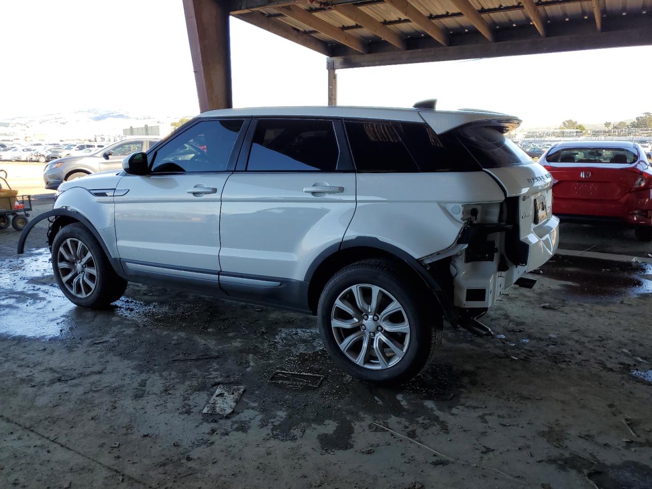 2018 Land Rover Range Rover VIN SALVP2RX9JH304856 Copart auction photo, front end / rear end damage thumbnail 2