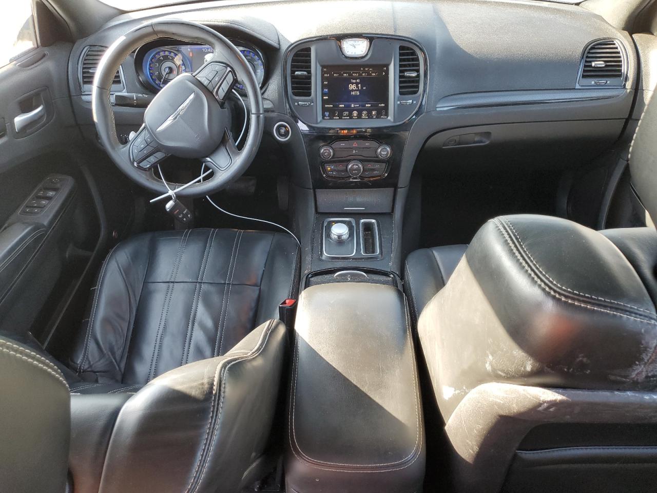 2016 Chrysler 300 VIN 2C3CCABG1GH229852 Copart auction photo, front end damage thumbnail 8