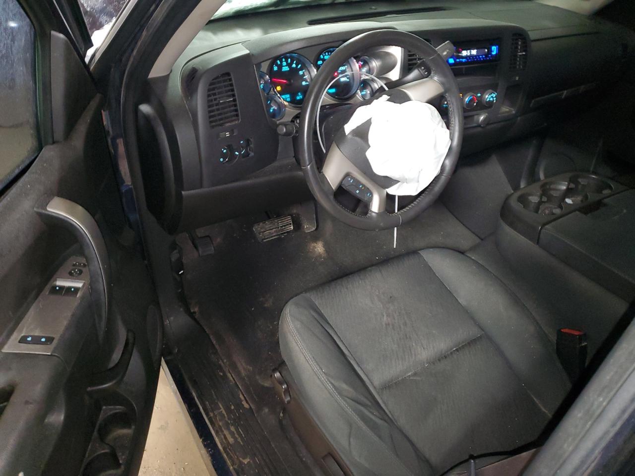 2012 Chevrolet Silverado VIN 1GCNKSE00CZ126945 Copart auction photo, front end / minor dent/scratches damage thumbnail 8