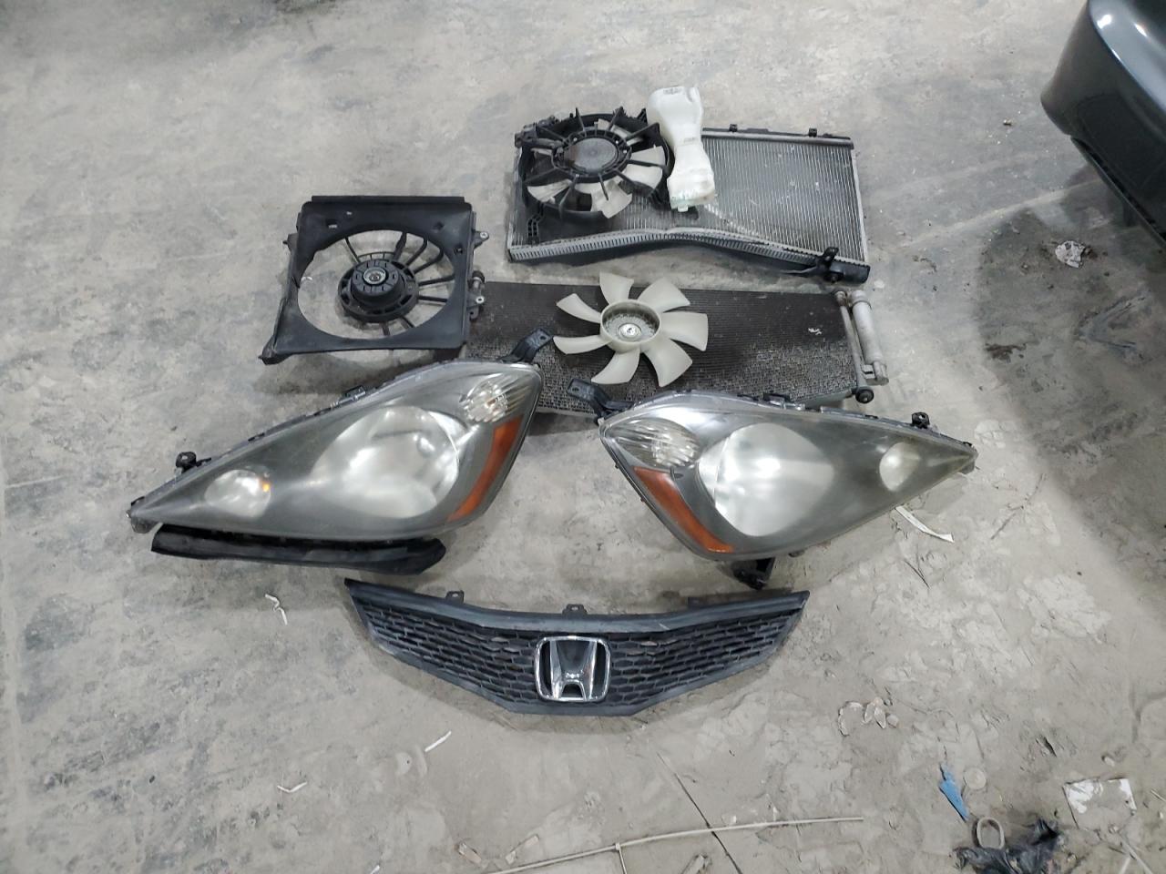 2013 Honda Fit VIN JHMGE8H35DC029686 Copart auction photo, front end damage thumbnail 12