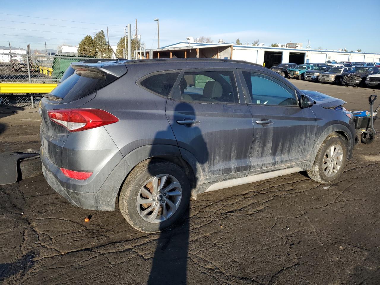 2017 Hyundai Tucson VIN KM8J3CA40HU535778 Copart auction photo, front end damage thumbnail 3