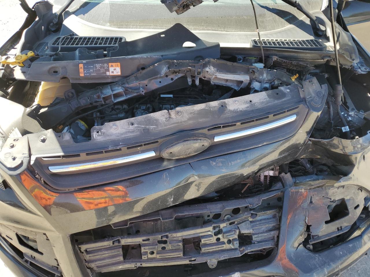 2015 Ford Escape VIN 1FMCU9G90FUC33254 Copart auction photo, front end / minor dent/scratches damage thumbnail 14