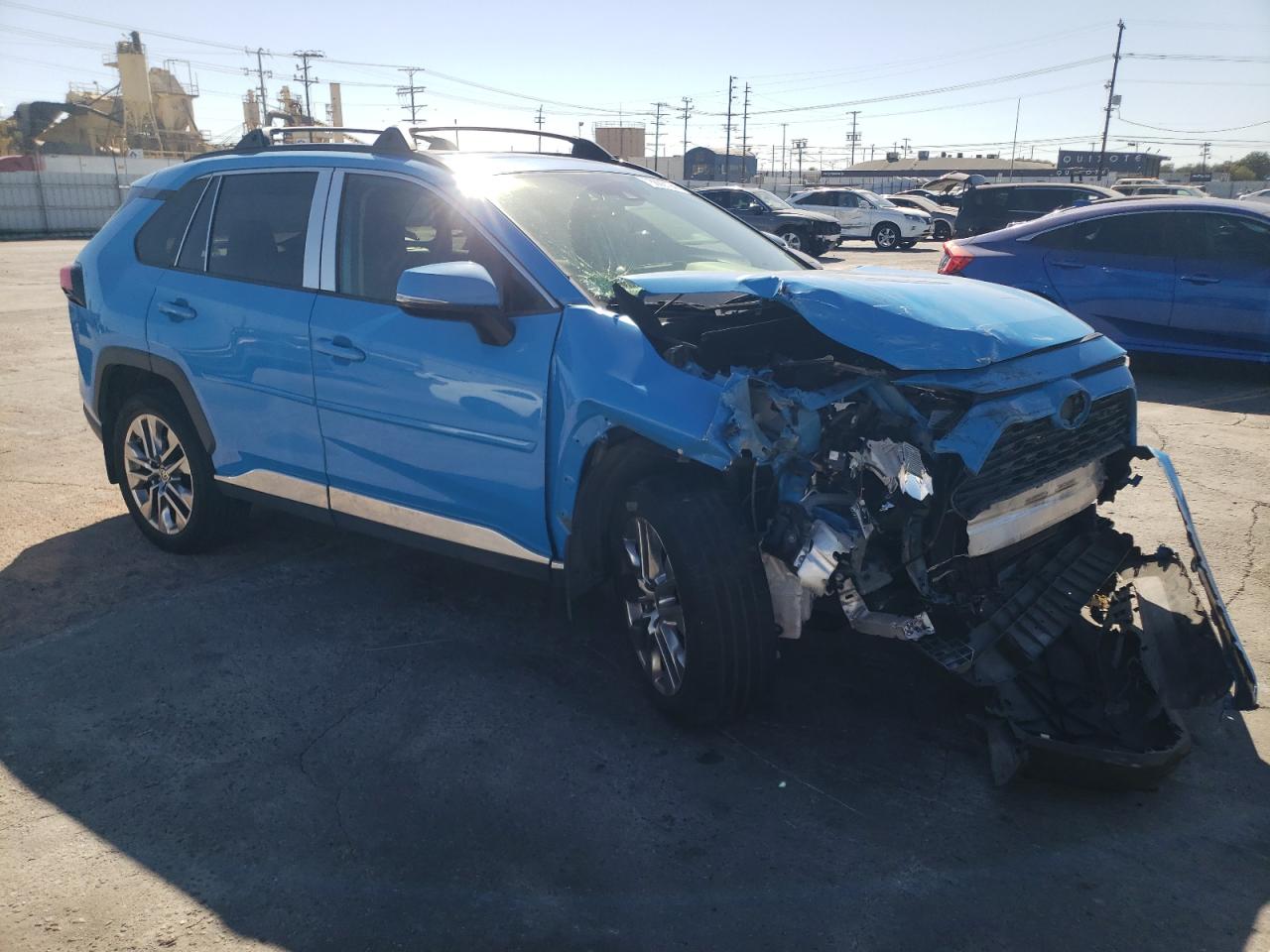2020 Toyota RAV 4 VIN JTMA1RFV2LD055846 Copart auction photo, front end damage thumbnail 4