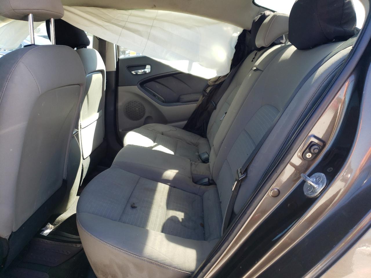 2015 KIA Forte VIN KNAFX4A68F5334379 Copart auction photo, side / mechanical damage thumbnail 10