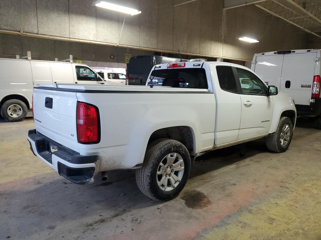 2021 Chevrolet Colorado VIN 1GCHSCEAXM1242388 Copart auction photo, minor dent/scratches damage thumbnail 3