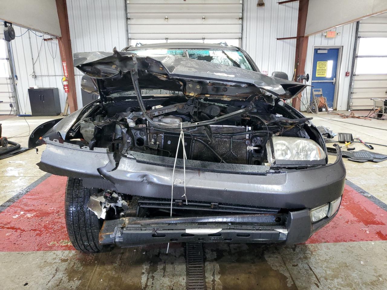 2004 Toyota 4Runner VIN JTEBU17R340028920 Copart auction photo, front end damage thumbnail 5
