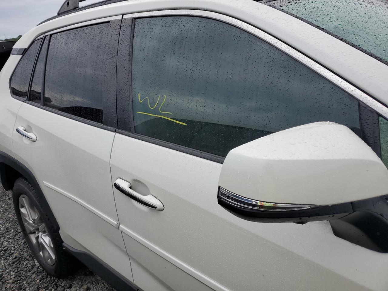 2021 Toyota RAV 4 VIN 2T3Y1RFV3MW160429 Copart auction photo, water/flood damage thumbnail 13