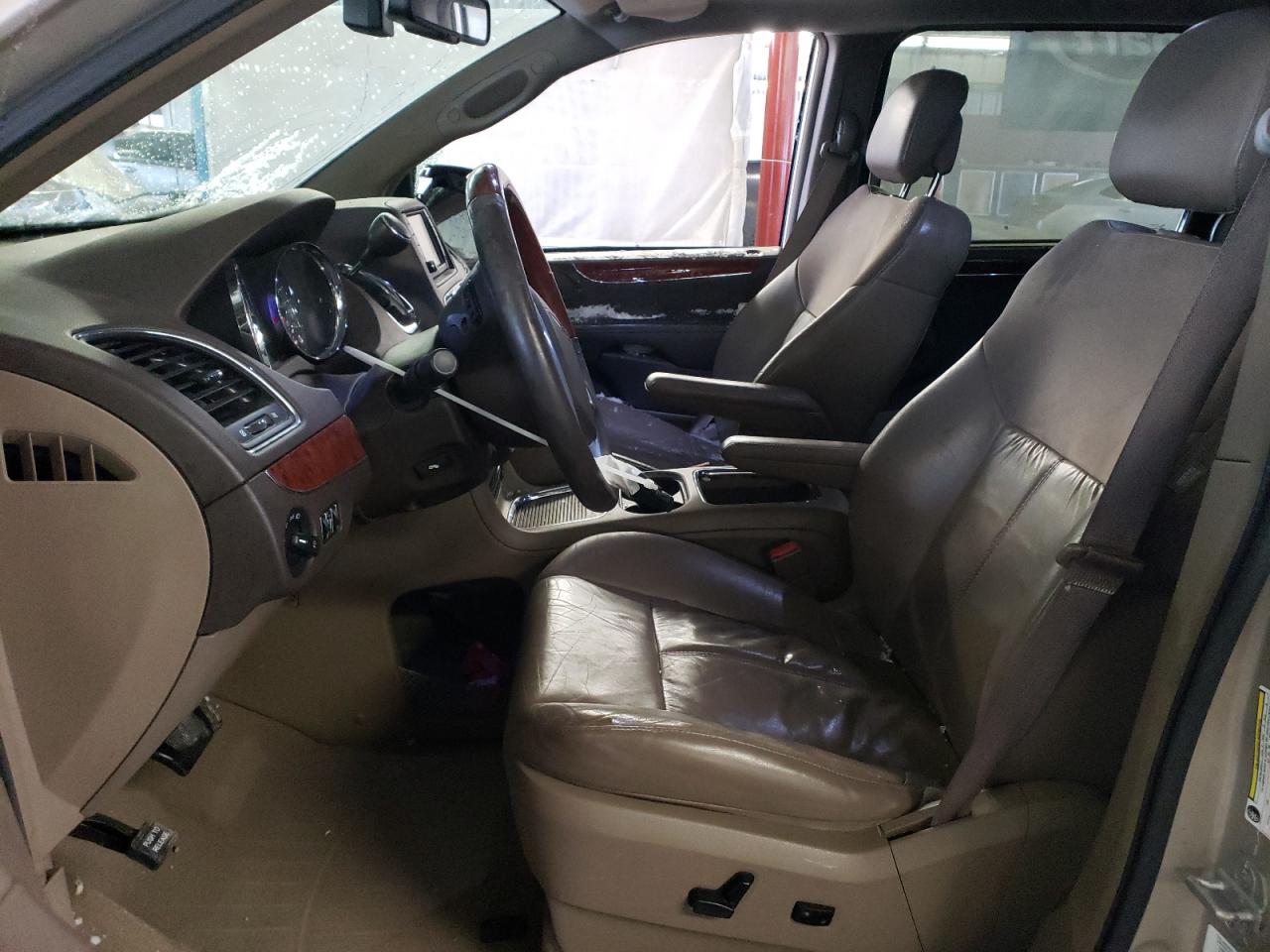 2012 Chrysler Town & Country VIN 2C4RC1GG0CR362041 Copart auction photo, side / front end damage thumbnail 7