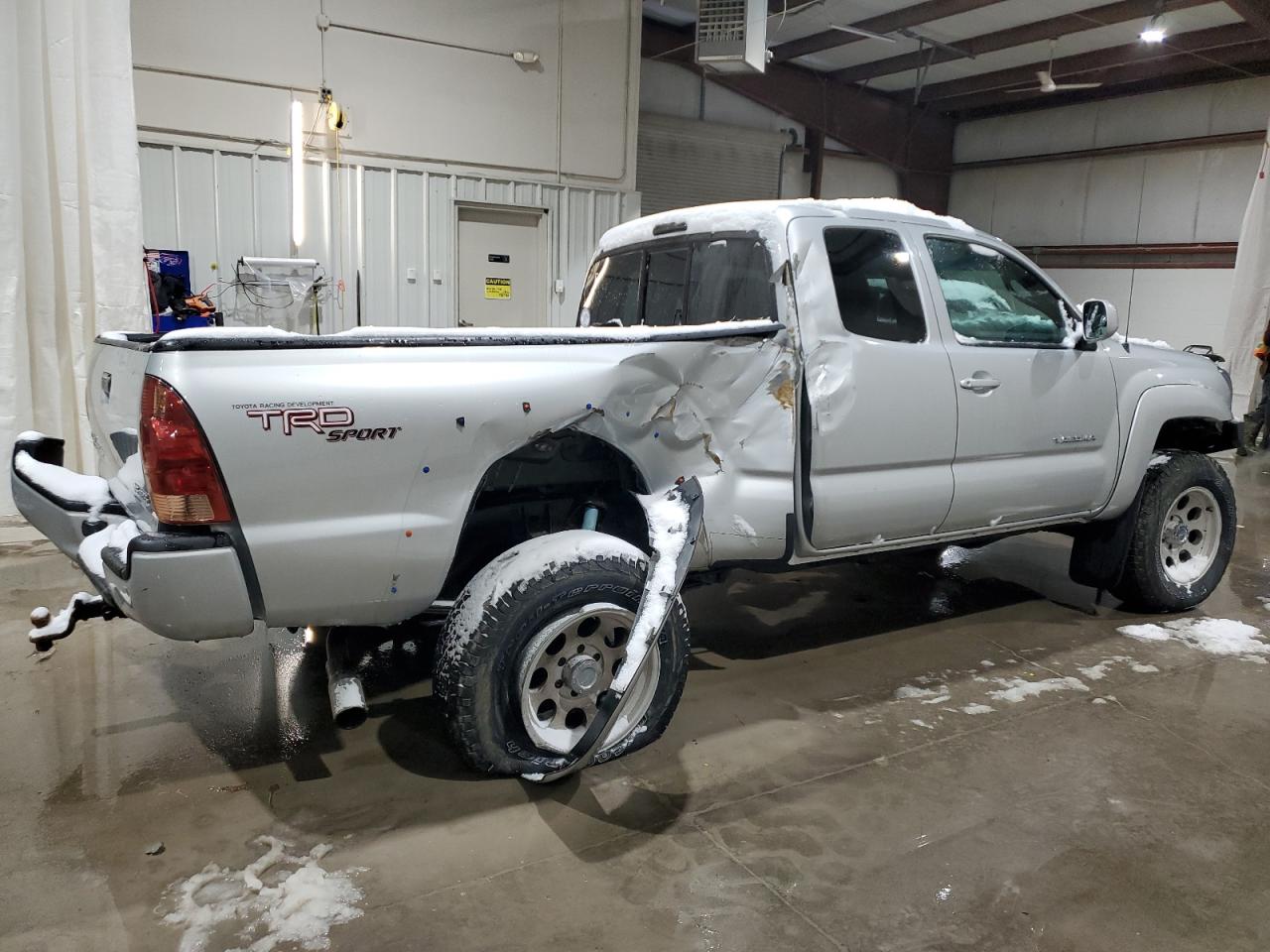 2008 Toyota Tacoma VIN 5TEUU42N28Z542279 Copart auction photo, rear end damage thumbnail 3