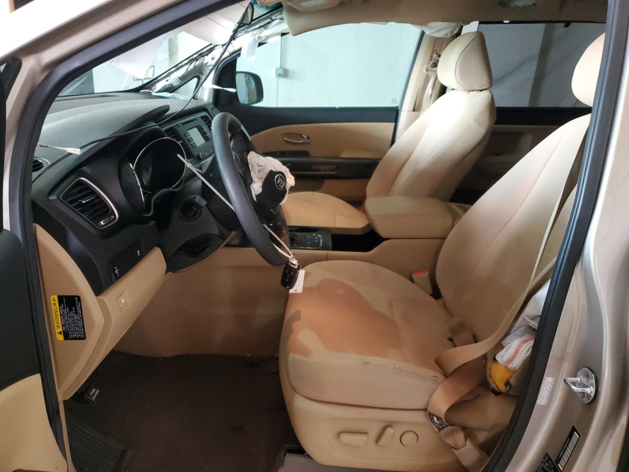 2016 KIA Sedona VIN KNDMB5C13G6172544 Copart auction photo, front end damage thumbnail 7