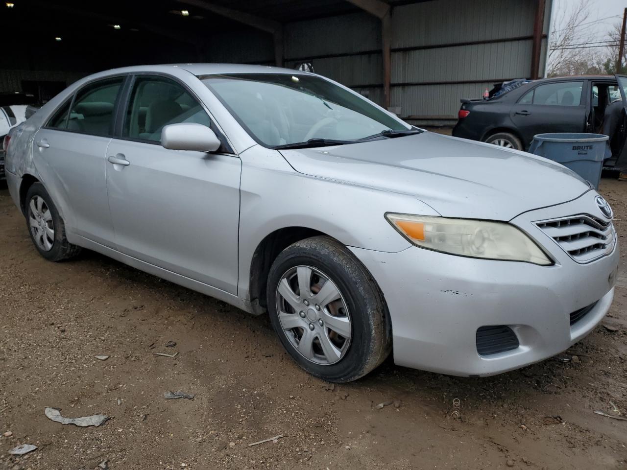 2011 Toyota Camry VIN 4T1BF3EK4BU642036 Copart auction photo, side / front end damage thumbnail 4