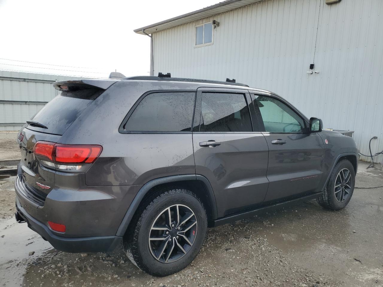 2019 Jeep Grand Cherokee VIN 1C4RJFLT1KC596167 Copart auction photo, normal wear damage thumbnail 3
