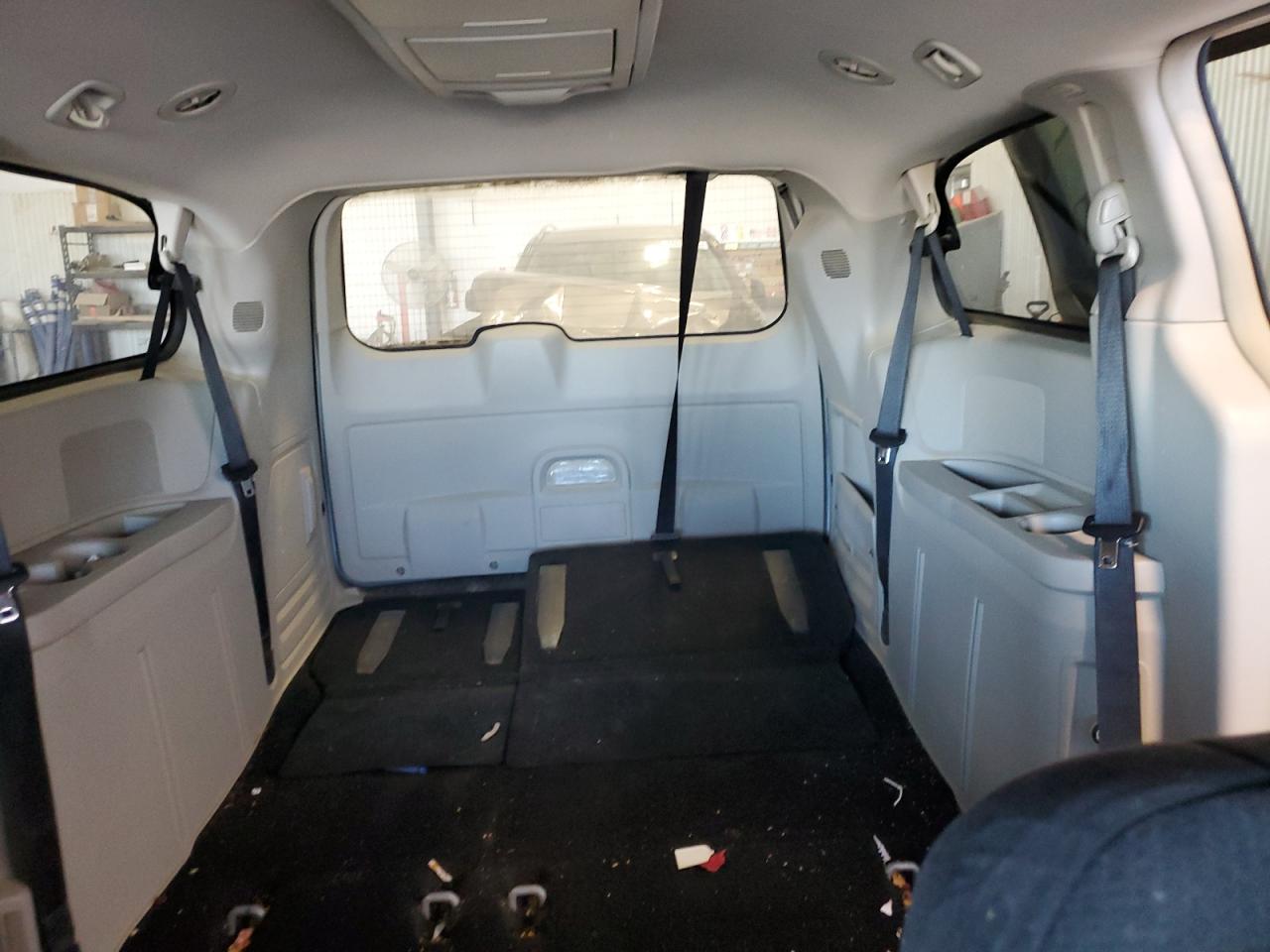 2011 Chrysler Town & Country VIN 2A4RR5DG6BR665988 Copart auction photo, front end / mechanical damage thumbnail 10
