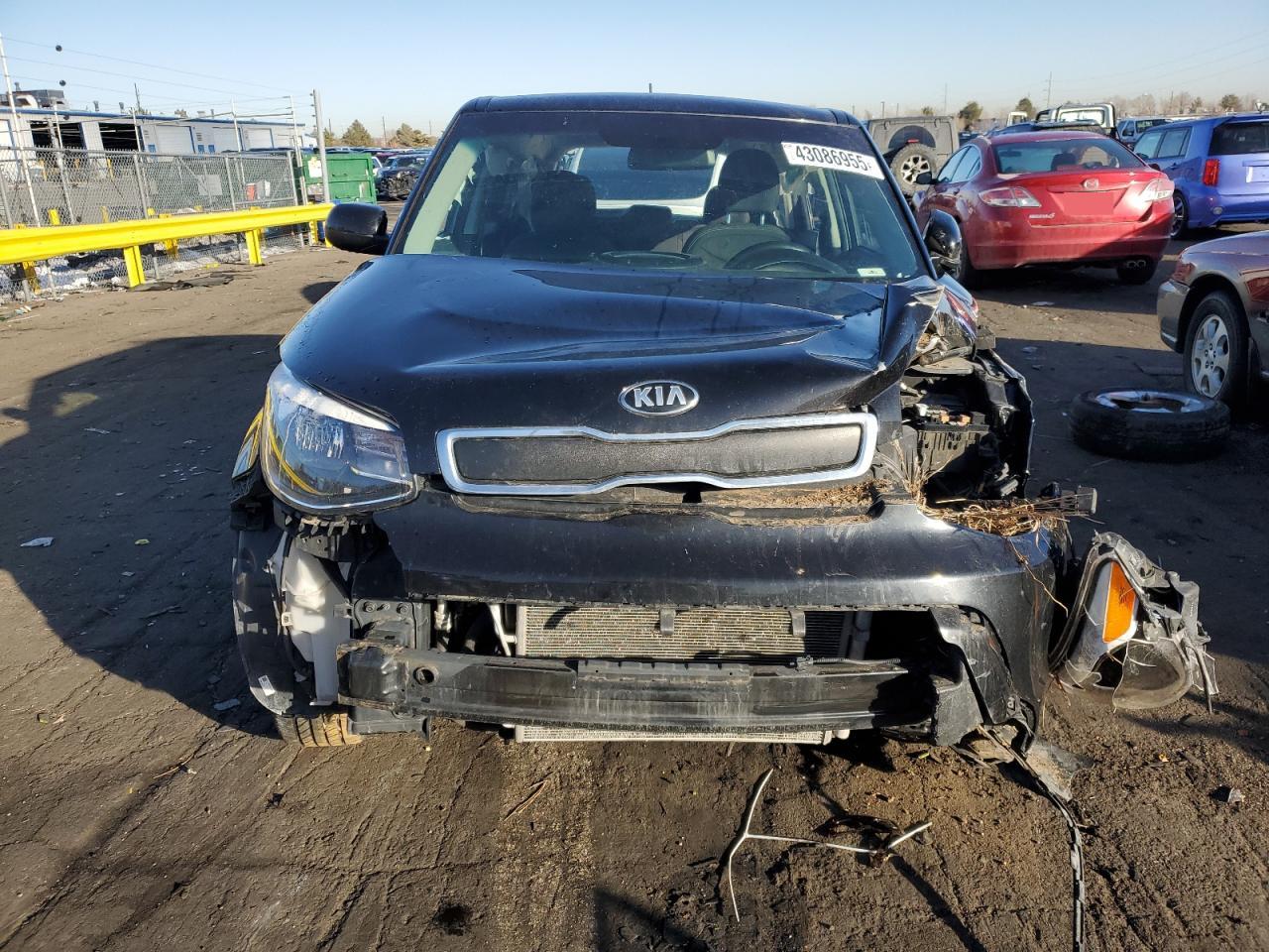 2015 KIA Soul VIN KNDJN2A27F7141729 Copart auction photo, all over damage thumbnail 5