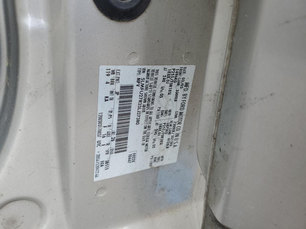 2003 Lincoln Navigator VIN 5LMFU27R33LJ37380 Copart auction photo, front end damage thumbnail 13